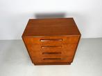 Vintage ladekast G-Plan ladekast., Teakhout, Zo goed als nieuw, 3 of 4 laden, Minder dan 100 cm