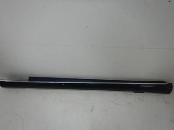 Mercedes-Benz C-Klasse W205 Estate Sideskirt Links Chrome 89 beschikbaar voor biedingen