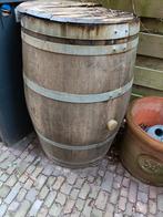 2 Houten wijnvaten / regentonnen, Gebruikt, Met kraantje, 150 liter of meer, Ophalen of Verzenden