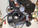 Compressor met tacker, Doe-het-zelf en Verbouw, Compressors, 6 tot 10 bar, Nieuw, Ophalen of Verzenden, Minder dan 200 liter/min