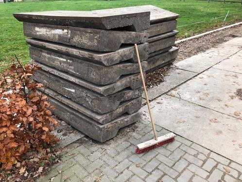 Stelconplaten Spoorwegovergang, Tuin en Terras, Tegels en Klinkers, Gebruikt, Overige typen, Beton, 10 m² of meer, Ophalen