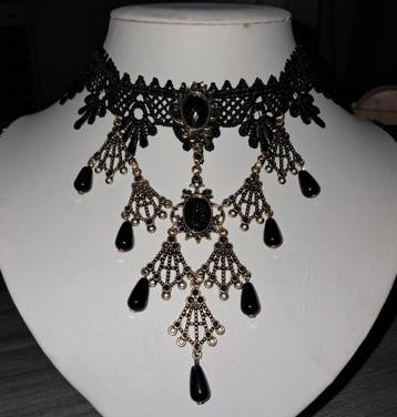 Mooie nieuwe zwarte brede Gothic ketting / chocker beschikbaar voor biedingen