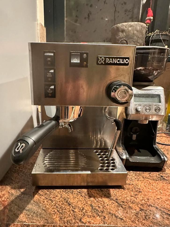 Rancilio Silvia Espressomachine - Klassieker!, Witgoed en Apparatuur, Koffiezetapparaten, Gebruikt, Gemalen koffie, Espresso apparaat