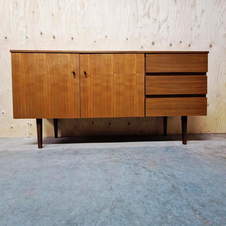 Strak vintage dressoir lowboard mid century design tv kast, Huis en Inrichting, Kasten | Dressoirs, Gebruikt, 150 tot 200 cm, 50 tot 75 cm