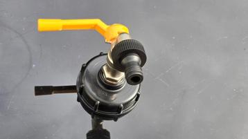 IBC kogelkraan metaal  beschikbaar voor biedingen