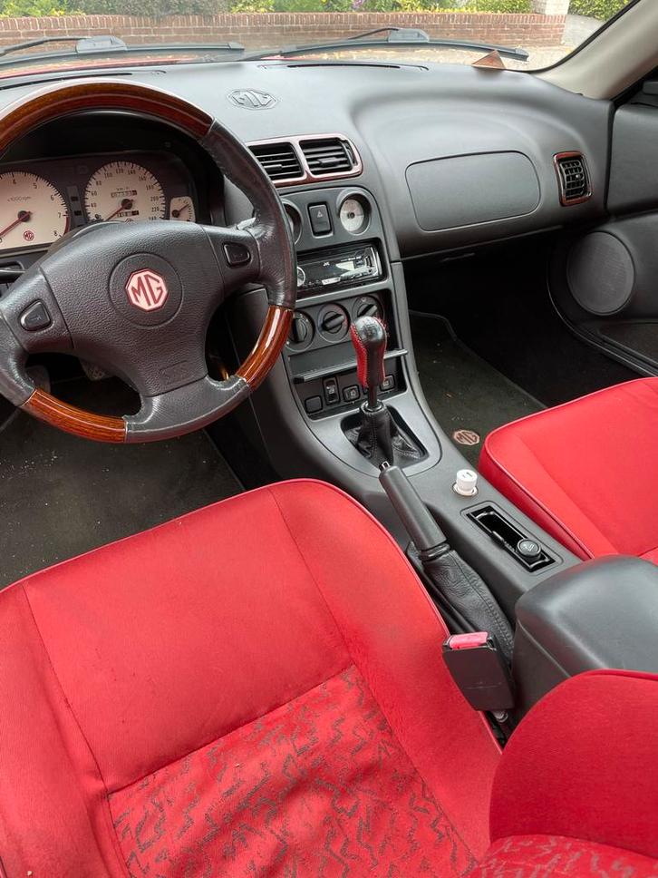MG F 1.8 I 1999 Rood, Auto's, MG, Particulier, F, ABS, Airbags, Alarm, Bluetooth, Boordcomputer, Centrale vergrendeling, Elektrische ramen