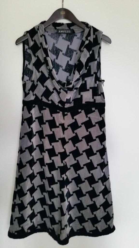 Amuleti jurk  Mariella Burani zwart/grijs     ALS NIEUW, Kleding | Dames, Jurken, Zo goed als nieuw, Maat 38/40 (M), Zwart, Ophalen of Verzenden