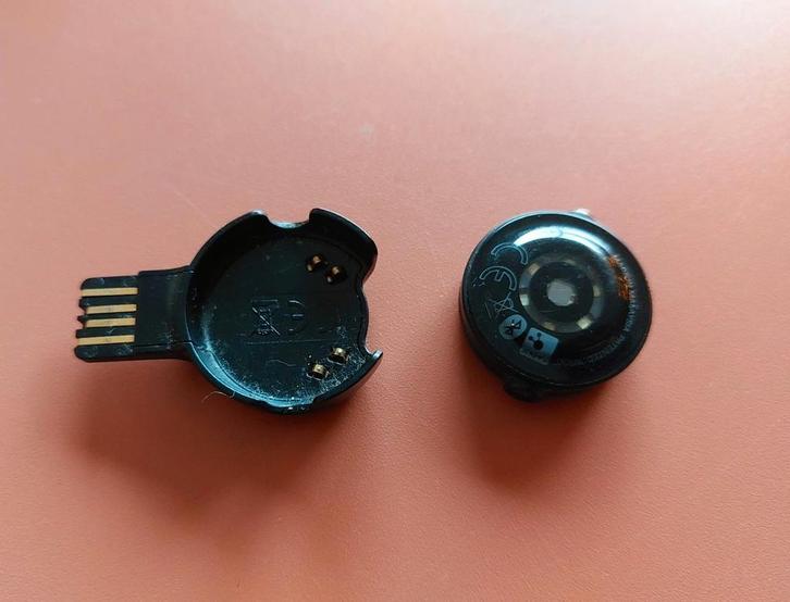 Polar OH1 N OHR Optische hartslagsensor met oplader, Sport en Fitness, Hartslagmeters, Zo goed als nieuw, Polar, Waterdicht, Ophalen of Verzenden