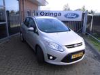 Ford C-MAX 125 pk Titanium Hoogzitter- trekhaak-veel opties!, Voorwielaandrijving, Gebruikt, Origineel Nederlands, Handgeschakeld