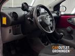 Toyota Aygo 1.0-12V Aspiration Red Navigator| AIRCO| NAVI |, Voorwielaandrijving, Euro 5, Stof, Gebruikt