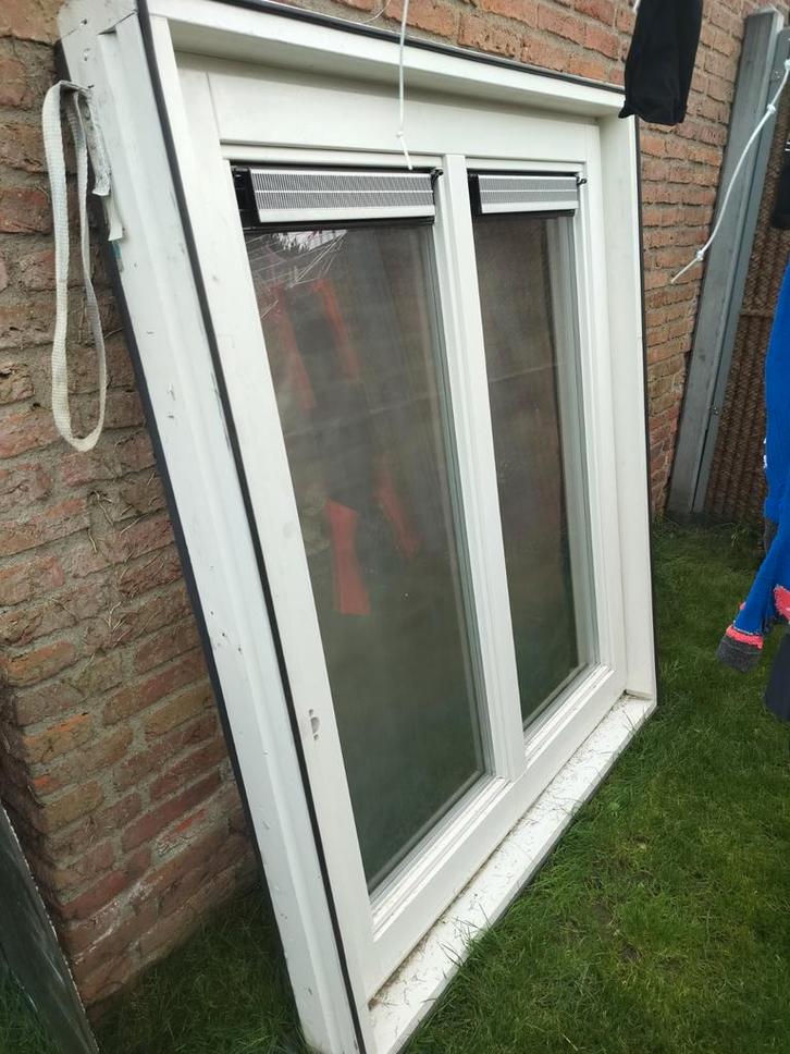 Draai kiep raam; dubbele ramen, Doe-het-zelf en Verbouw, Kozijnen en Schuifpuien, Zo goed als nieuw, Raamkozijn, Hout, 150 tot 225 cm