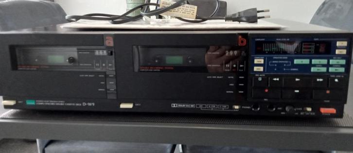 Nette Sansui cassettedeck D-W9 uit 1982 voor de technicus, Audio, Tv en Foto, Cassettedecks, Dubbel, Overige merken, Ophalen of Verzenden