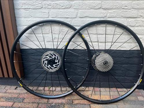 Mavic Aksium disc wielset, Fietsen en Brommers, Fietsonderdelen, Zo goed als nieuw, Racefiets, Wiel, Ophalen