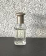 Tommy Hilfiger, eau de cologne spray, 30 ml, Ophalen of Verzenden, Zo goed als nieuw, Parfumfles
