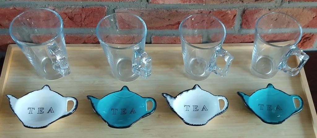 theeglazen met thee schoteltjes, volgnr 39, Gebruikt, Overige typen, Ophalen of Verzenden, Glas