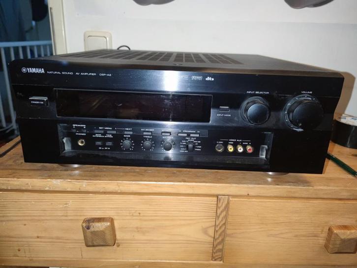 AV versterker Yamaha dsp A2, Audio, Tv en Foto, Versterkers en Receivers, Gebruikt, 5.1, 60 tot 120 watt, Yamaha, Ophalen