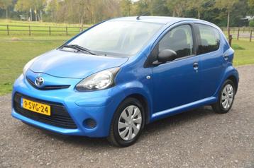 Toyota Aygo 1.0 VVT-i Now 2014 5 deurs Airco beschikbaar voor biedingen