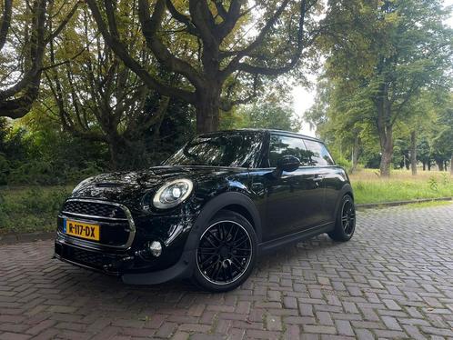 Mini Cooper S F56 192pk Zwart JCW Pro Uitlaat NWE APK Pano, Auto's, Mini, Particulier, Cooper S, ABS, Achteruitrijcamera, Adaptieve lichten