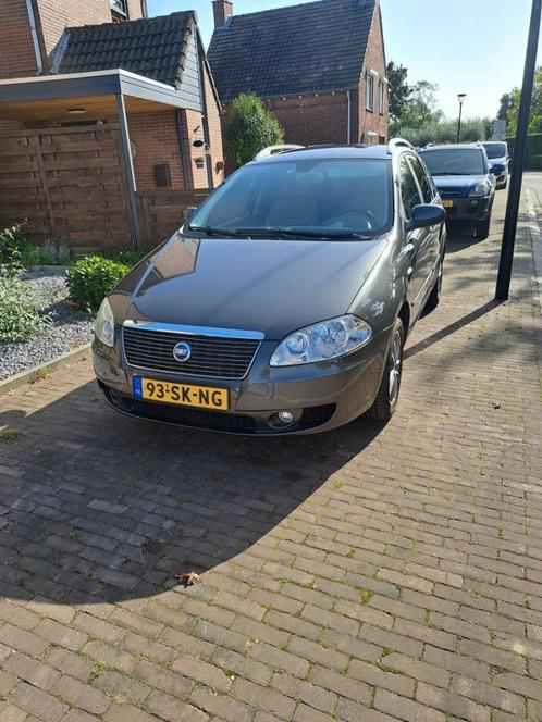 Fiat Croma 2.2 16V AUT 2006 Grijs, Auto's, Fiat, Particulier, Croma, ABS, Adaptive Cruise Control, Airbags, Airconditioning, Alarm