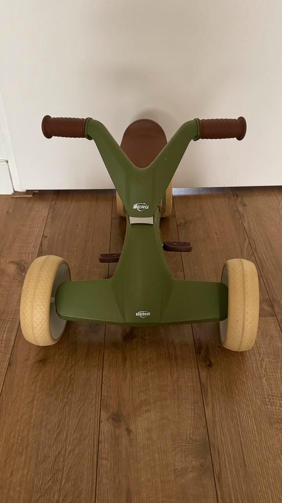 Berg GO2 loopauto - driewieler (retro groen), Kinderen en Baby's, Speelgoed | Buiten | Voertuigen en Loopfietsen, Zo goed als nieuw