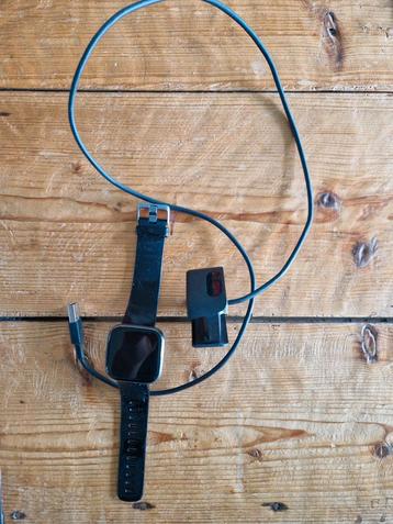 Fitbit versa 2 beschikbaar voor biedingen