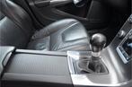 Volvo V60 1.6 T3 Summum Leder, 18" Alu, Nw Drukgroep/Massa v, Auto's, Voorwielaandrijving, Zwart, 4 cilinders, Wit