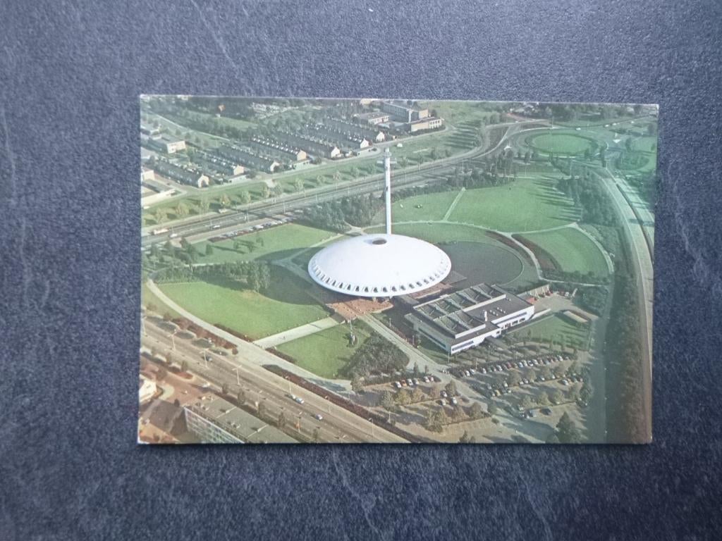 Eindhoven, Evoluon, luchtfoto 1981, Verzenden, 1980 tot heden, Ongelopen, Noord-Brabant