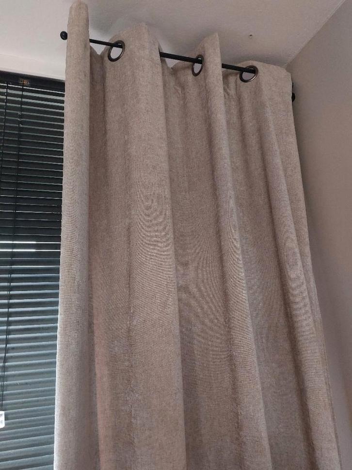 Gordijnen x 4, Huis en Inrichting, Stoffering | Gordijnen en Lamellen, Zo goed als nieuw, 200 cm of meer, 100 tot 150 cm, Ophalen of Verzenden