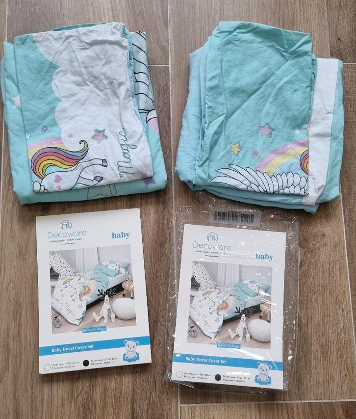 2x Dekbedovertrekset 120 x 150 (peuterbed) met Eenhoorn, Kinderen en Baby's, Kinderkamer | Beddengoed, Gebruikt, Dekbedovertrek