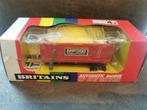 Britains mf kipkar, Hobby en Vrije tijd, Modelauto's | 1:32, Ophalen of Verzenden, Zo goed als nieuw, Tractor of Landbouw, Britains