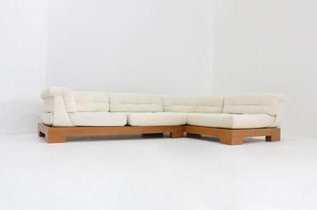 Vintage Roche Bobois Mah Jong sofa beige linen  Hans Hopfer  beschikbaar voor biedingen