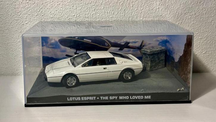 Lotus Esprit 1999 James Bond “The Spy Who Loved Me”, Hobby en Vrije tijd, Modelauto's | 1:43, Nieuw, Auto, Overige merken, Ophalen of Verzenden
