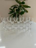 10 antiek rode wijnglazen gegraveerd druivenpatroon. 300 ml, Ophalen of Verzenden