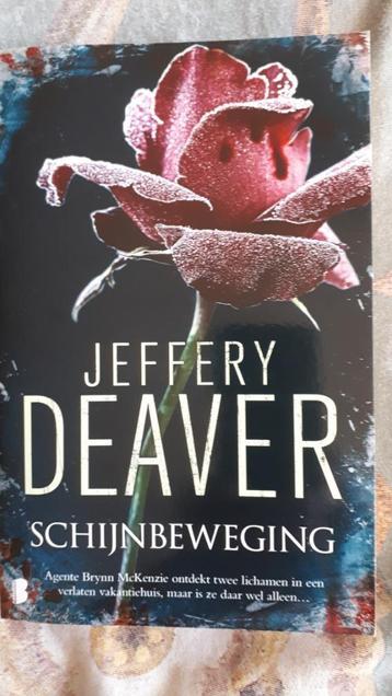 Schijnbeweging, door Jeffery Deaver. beschikbaar voor biedingen
