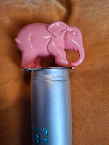 Delirium Tremens Tapkraan met Roze Olifant beschikbaar voor biedingen