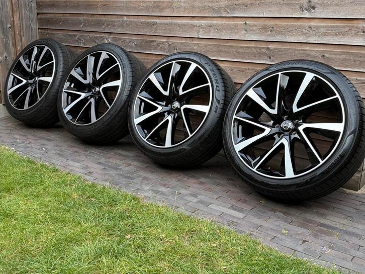 Orig Volvo XC60 5-spoke 21 inch velgen + zomerbanden, Auto-onderdelen, Banden en Velgen, Banden en Velgen, Zomerbanden, 21 inch