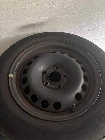 Bandenmaat: 195 x 65 x 15 Michelin Alpin banden beschikbaar voor biedingen