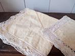 vintage kleedjes jaren 50 pastelgeel geklost Frans brocante, Verzenden