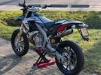 Aprilia SX 50 | 2016, Fietsen en Brommers, Brommers | Derbi, Ophalen, 6 versnellingen, Maximaal 45 km/u, Zo goed als nieuw