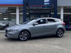 Volvo V40 1.6 T4 Momentum / Automaat / NL-Auto / 179 PK / Cr, Gebruikt, 700 kg, 179 pk, Leder en Stof