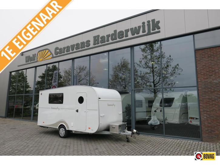 Hobby Beachy 450 LUIFEL+WC+EXTRA TOPPER, Caravans en Kamperen, Caravans, Bedrijf, tot en met 4, 750 - 1000 kg, Treinzit, Hobby