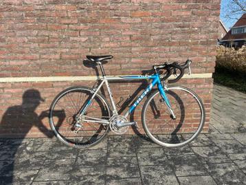 Trek discovery ultegra 54 cm beschikbaar voor biedingen