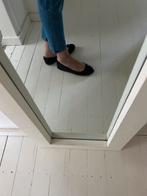 Elegante zwarte ballerina's UNISA, Ophalen, Zo goed als nieuw, Zwart, Ballerina's