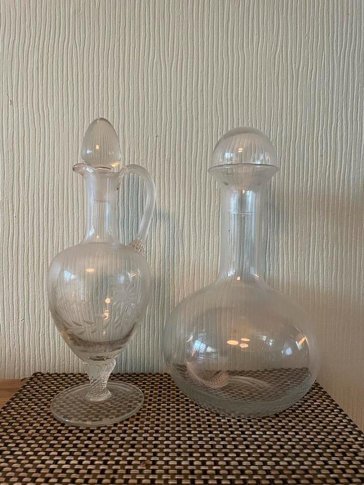 Twee glazen karaffen, Antiek en Kunst, Antiek | Glas en Kristal, Ophalen