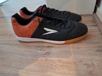 Dutchy zaal sport schoenen beschikbaar voor biedingen