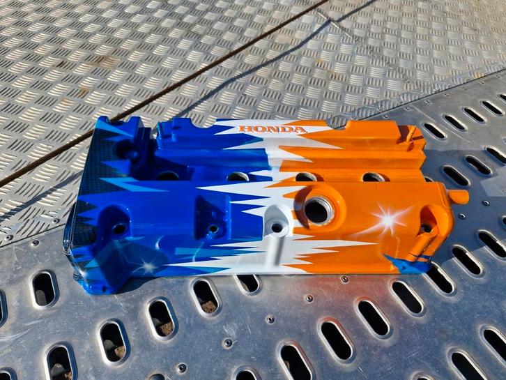 Custom paint /airbrush helmen, kleppendeksel, autos, Auto diversen, Tuning en Styling, Ophalen of Verzenden