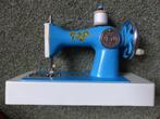 kinder naaimachine 3Mu made in USSR jaren 70, Ophalen of Verzenden, Zo goed als nieuw