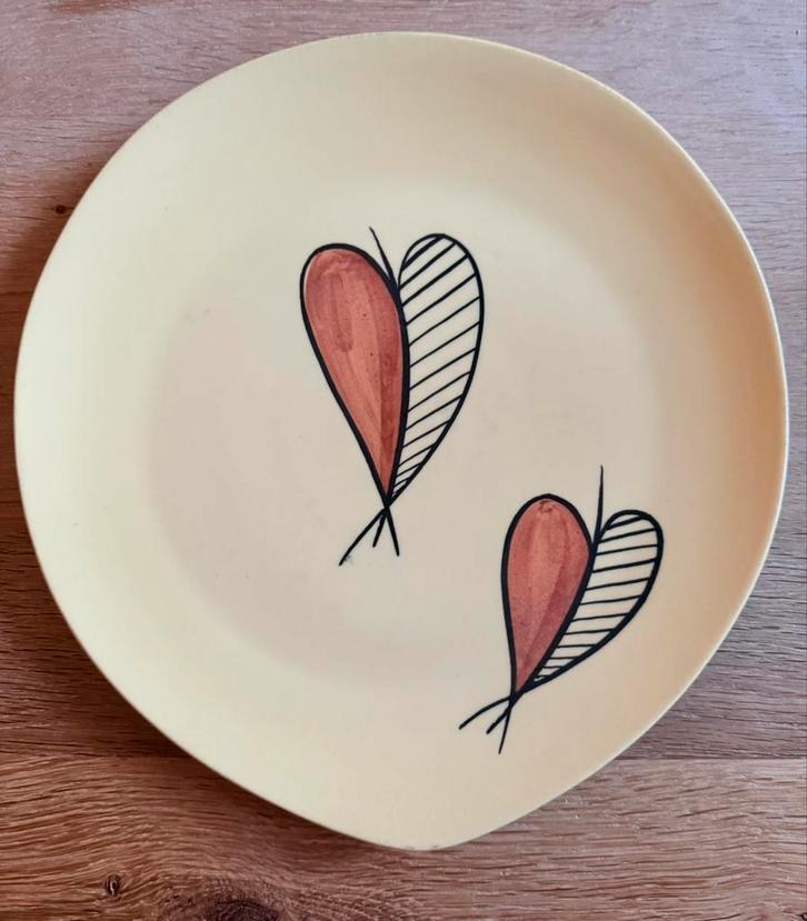 Wim Visser bord Sphinx Maastricht, model Rina decor Herfst, Antiek en Kunst, Antiek | Keramiek en Aardewerk, Ophalen of Verzenden