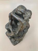 “ De Kus” van bekende beeldhouwer Rodin., Verzamelen, Beelden en Beeldjes, Ophalen of Verzenden, Nieuw, Mens