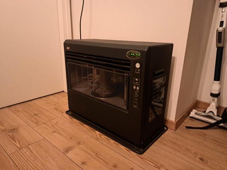 Zibro sre260 laser petroleum kachel, Huis en Inrichting, Kachels, Zo goed als nieuw, Petroleumkachel, Overige brandstoffen, Ophalen